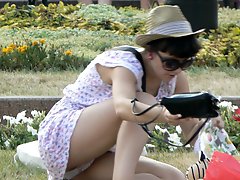 8 pictures - real upskirt candid pictures