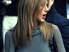 8 pictures - celebrity upskirt ass pics