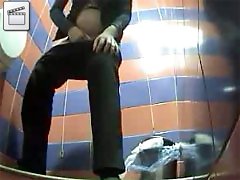 3 movies - Voyeur films girls pissing in public toilet