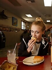 8 pictures - Riley and Winter at Philippes