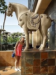 8 pictures - Chloe Cherry At The Galleria