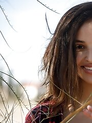 8 pictures - Alejandra Cobos On Rim Road