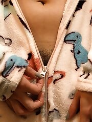9 pictures - Lana Lovelace Hairy Christmas