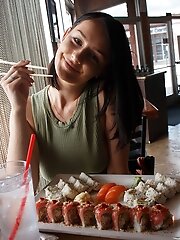 9 pictures - Tracy Maura and Polish Sushi