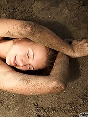 8 pictures - Tatiana Penskaya Sandy Monica pt 1